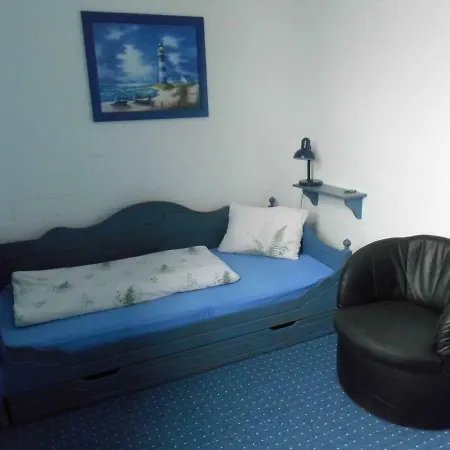 Haus Mit Der Roten Telefonzelle Privat bolig Apen