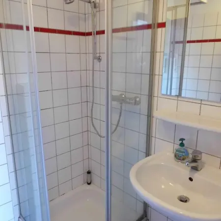 Privat bolig Haus Mit Der Roten Telefonzelle *